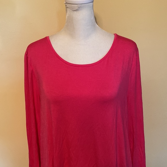 WHBM top - Picture 2 of 14